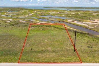 Freeport, Texas, 77541, United States, 5 Bedrooms Bedrooms, ,5.5 BathroomsBathrooms,Residential,Forsale,1954100