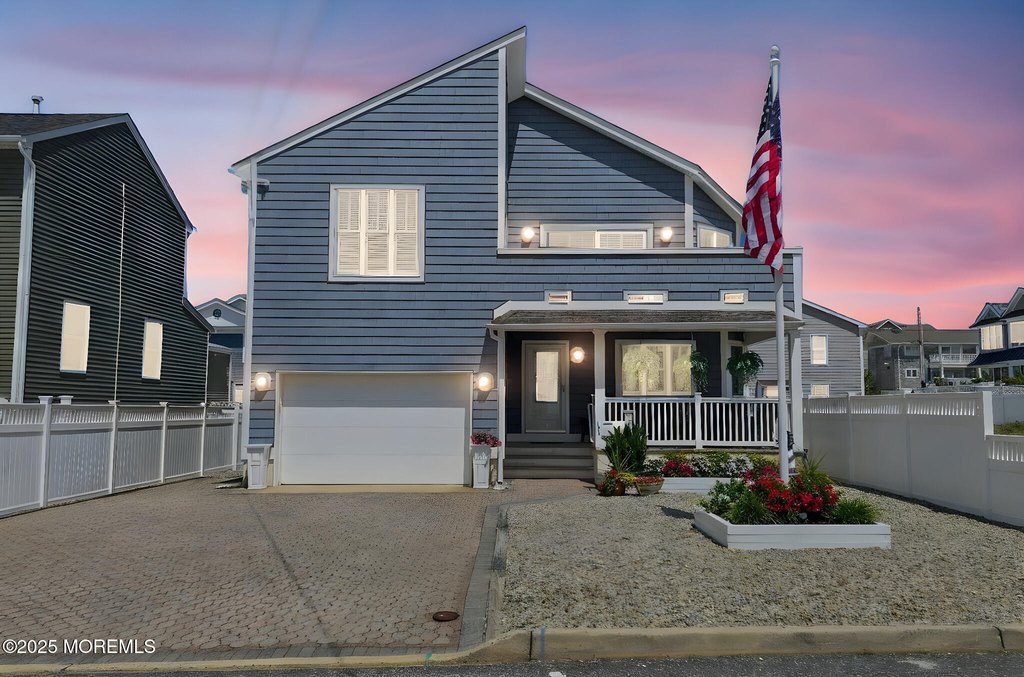 Lavallette, New Jersey, 08735, United States, 4 Bedrooms Bedrooms, ,3.5 BathroomsBathrooms,Residential,Forsale,1936814