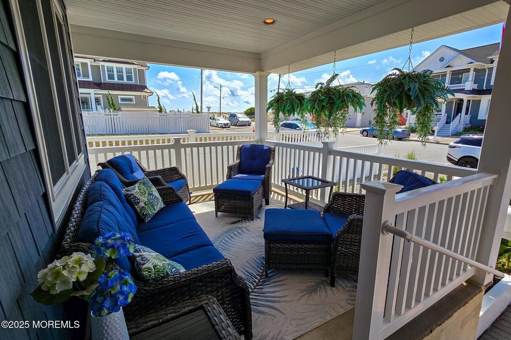 Lavallette, New Jersey, 08735, United States, 4 Bedrooms Bedrooms, ,3.5 BathroomsBathrooms,Residential,Forsale,1936814