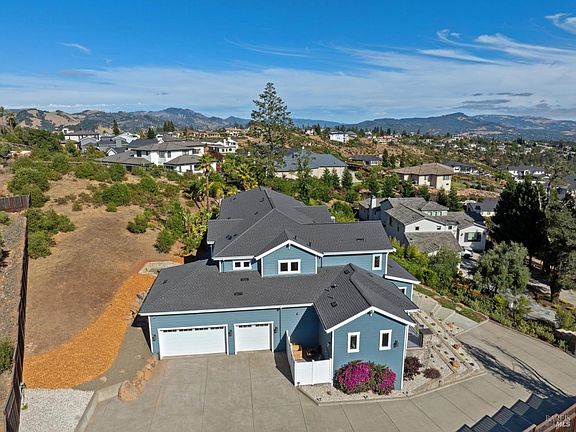 Santa Rosa, California, 95404, United States, 5 Bedrooms Bedrooms, ,5 BathroomsBathrooms,Residential,Forsale,1997665