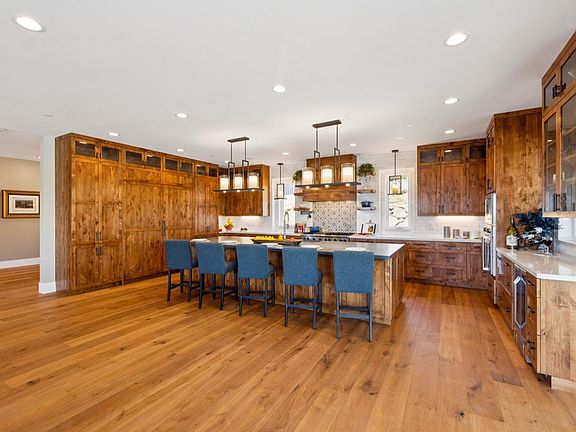 Santa Rosa, California, 95404, United States, 5 Bedrooms Bedrooms, ,5 BathroomsBathrooms,Residential,Forsale,1997665