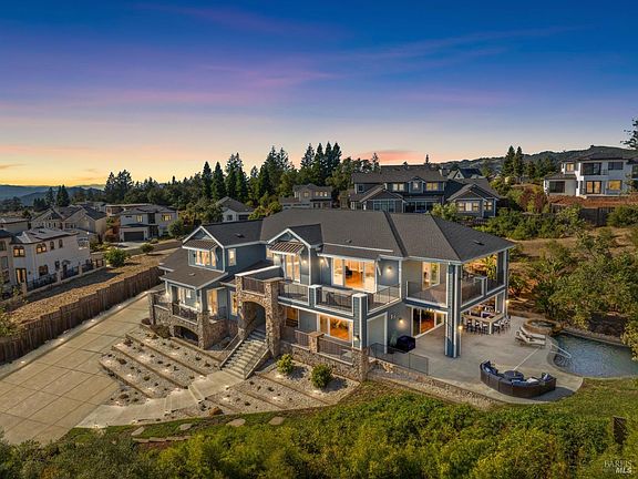 Santa Rosa, California, 95404, United States, 5 Bedrooms Bedrooms, ,5 BathroomsBathrooms,Residential,Forsale,1997665