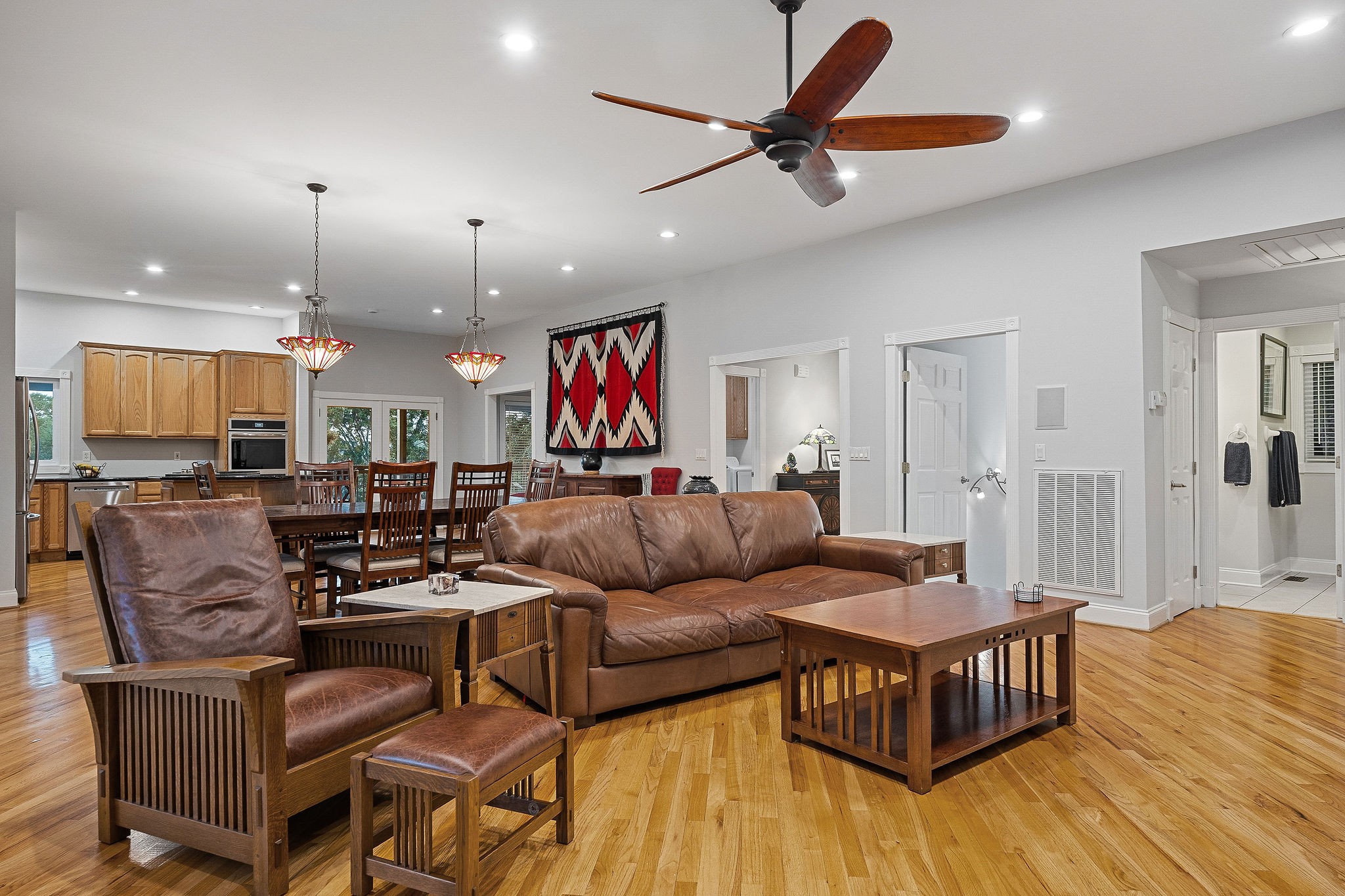 Lancaster, Tennessee, 38569, United States, 3 Bedrooms Bedrooms, ,2 BathroomsBathrooms,Residential,Forsale,1999476