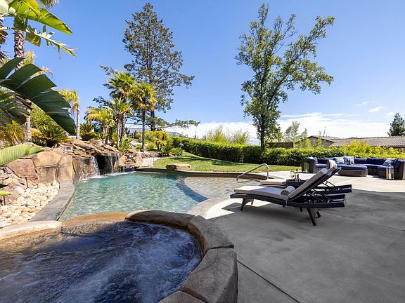 Santa Rosa, California, 95404, United States, 5 Bedrooms Bedrooms, ,5 BathroomsBathrooms,Residential,Forsale,1997665