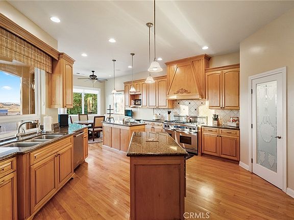 Paso Robles, California, 93446, United States, 10 Bedrooms Bedrooms, ,8 BathroomsBathrooms,Residential,Forsale,1929263