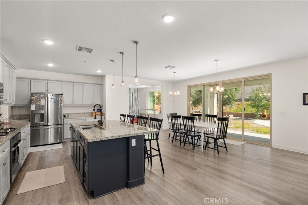 Menifee, California, 92584, United States, 5 Bedrooms Bedrooms, ,3 BathroomsBathrooms,Residential,Forsale,1941465