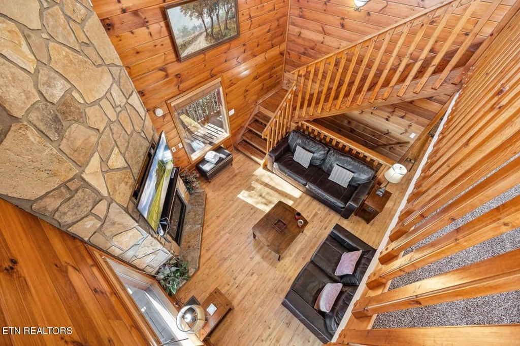 Pigeon Forge, Tennessee, 37863, United States, 4 Bedrooms Bedrooms, ,3 BathroomsBathrooms,Residential,Forsale,1942427