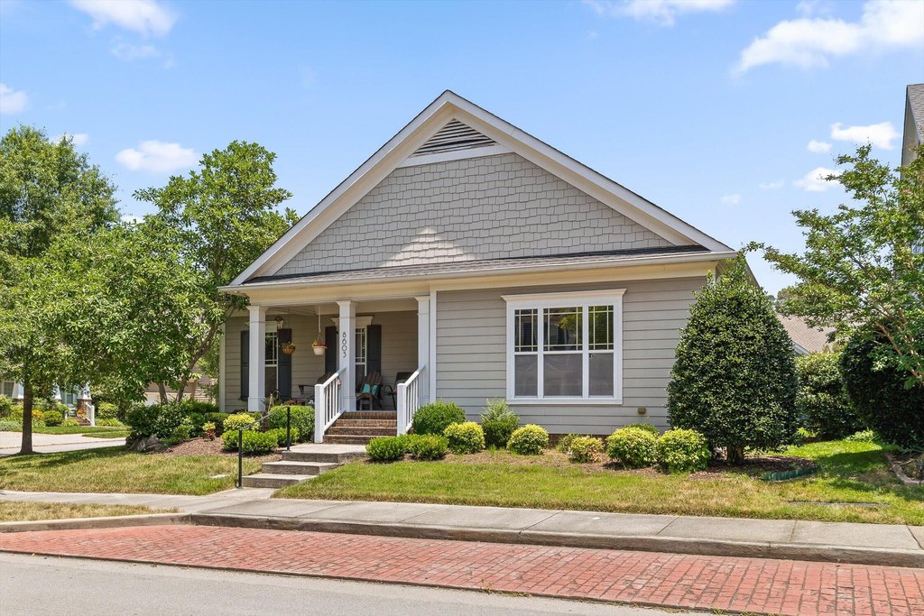 Chattanooga, Tennessee, 37421, United States, 3 Bedrooms Bedrooms, ,2 BathroomsBathrooms,Residential,Forsale,1946773