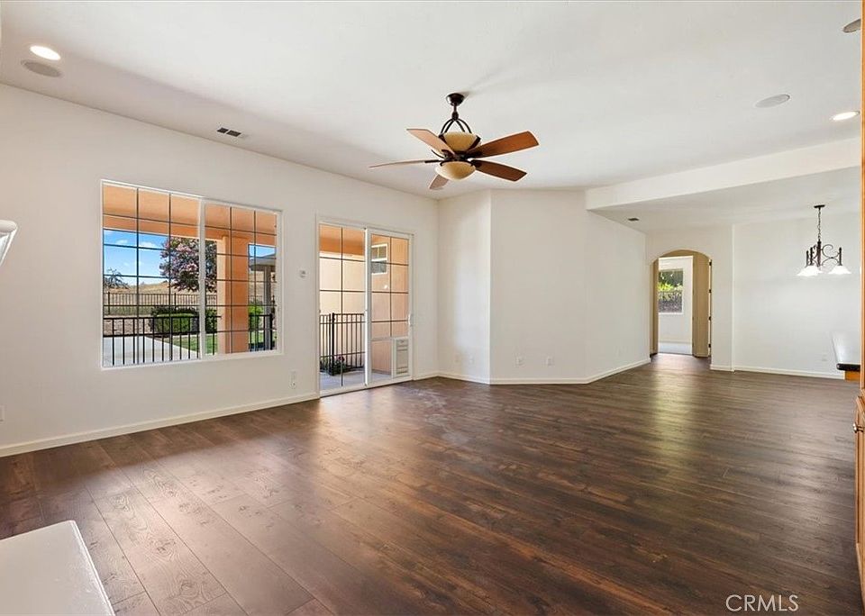 Paso Robles, California, 93446, United States, 4 Bedrooms Bedrooms, ,3 BathroomsBathrooms,Residential,Forsale,2004073