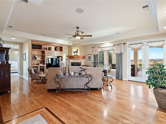 Paso Robles, California, 93446, United States, 10 Bedrooms Bedrooms, ,8 BathroomsBathrooms,Residential,Forsale,1929263