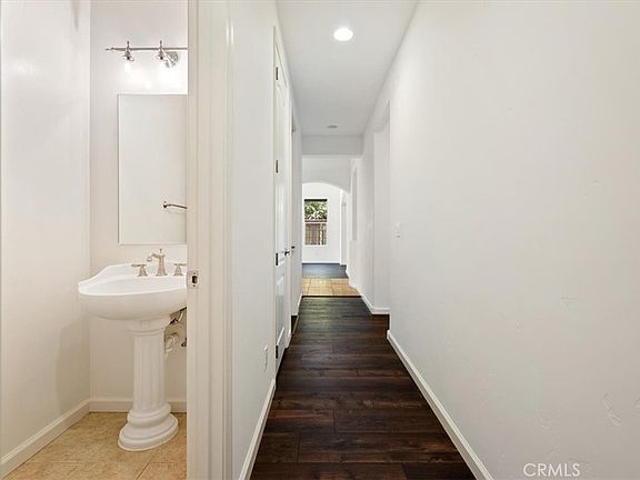 Paso Robles, California, 93446, United States, 4 Bedrooms Bedrooms, ,3 BathroomsBathrooms,Residential,Forsale,2004073