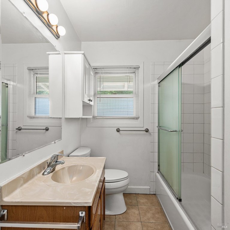 Santa Rosa, California, 95405, United States, 3 Bedrooms Bedrooms, ,1 BathroomBathrooms,Residential,Forsale,1953123