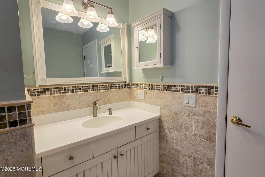 Lavallette, New Jersey, 08735, United States, 4 Bedrooms Bedrooms, ,3.5 BathroomsBathrooms,Residential,Forsale,1936814
