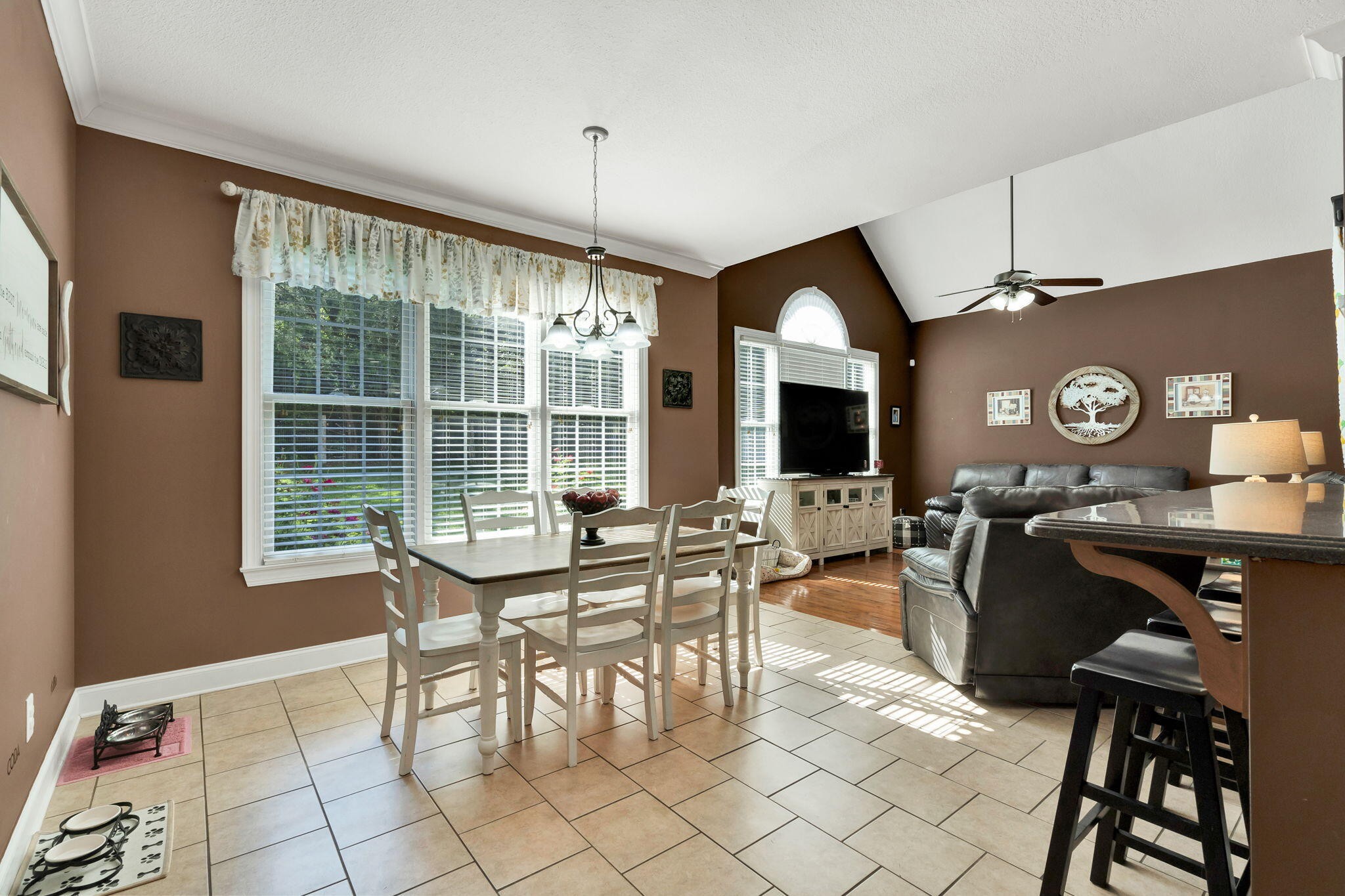 Cleveland, Tennessee, 37323, United States, 4 Bedrooms Bedrooms, ,3.5 BathroomsBathrooms,Residential,Forsale,2004692