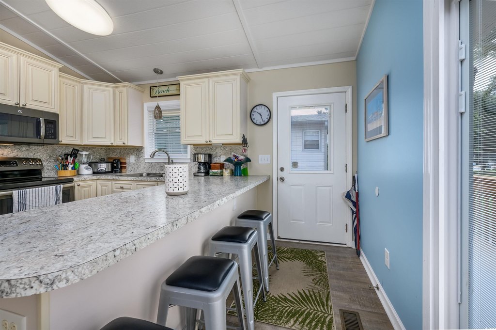 North Myrtle Beach, South Carolina, 29582, United States, 2 Bedrooms Bedrooms, ,2 BathroomsBathrooms,Residential,Forsale,1946102