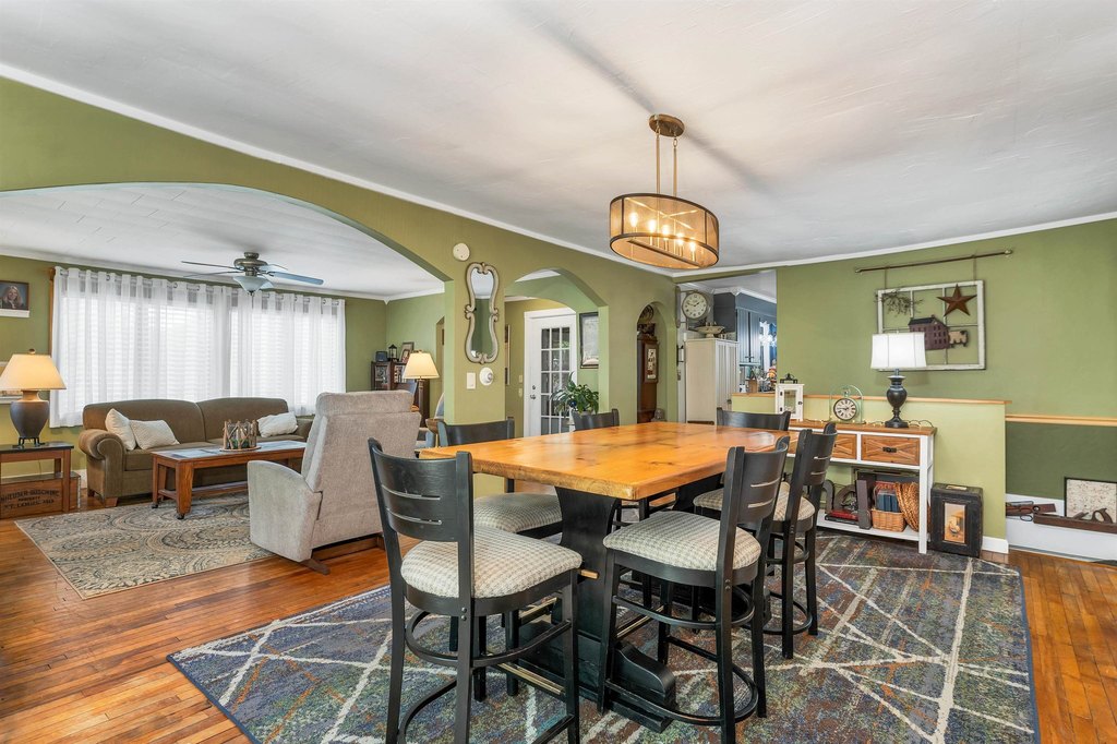 Thornton, New Hampshire, 03285, United States, 3 Bedrooms Bedrooms, ,2.5 BathroomsBathrooms,Residential,Forsale,1952885