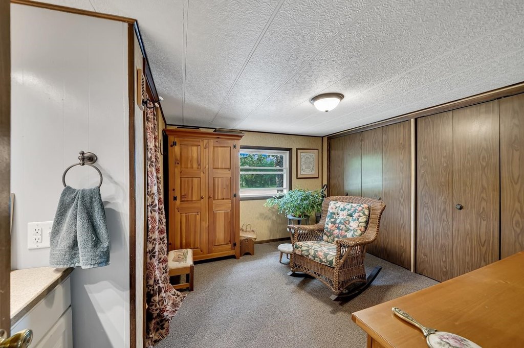 Custer, South Dakota, 57730, United States, 3 Bedrooms Bedrooms, ,2 BathroomsBathrooms,Residential,Forsale,1946253