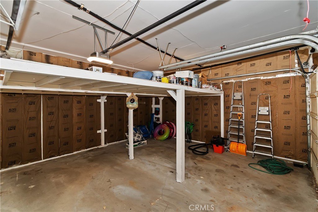Lake Arrowhead, California, 92352, United States, 3 Bedrooms Bedrooms, ,2.5 BathroomsBathrooms,Residential,Forsale,1953307