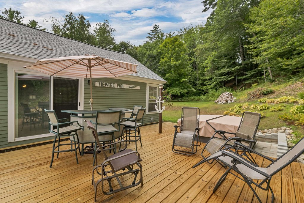 Thornton, New Hampshire, 03285, United States, 3 Bedrooms Bedrooms, ,2.5 BathroomsBathrooms,Residential,Forsale,1952885