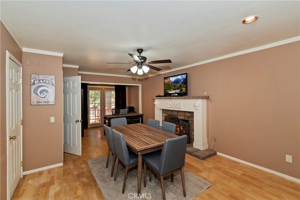 Crestline, California, 92325, United States, 5 Bedrooms Bedrooms, ,4.5 BathroomsBathrooms,Residential,Forsale,1934029