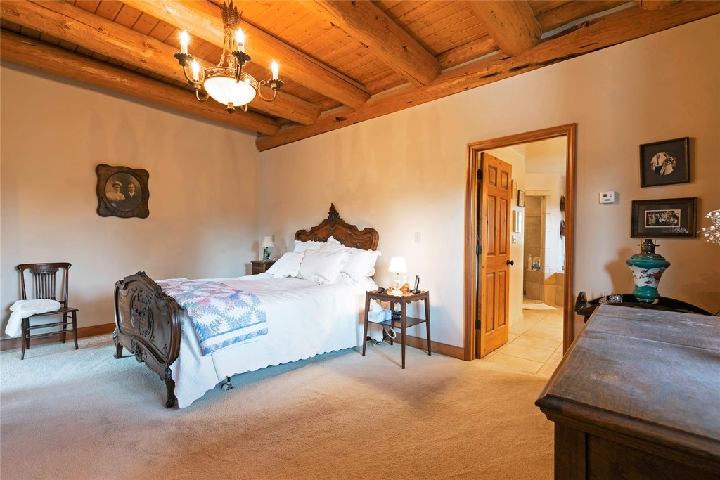 Philipsburg, Montana, 59858, United States, 3 Bedrooms Bedrooms, ,3.5 BathroomsBathrooms,Residential,Forsale,1986967