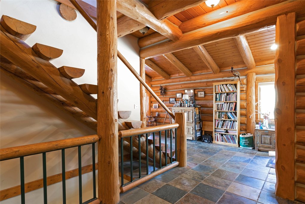 Philipsburg, Montana, 59858, United States, 3 Bedrooms Bedrooms, ,3.5 BathroomsBathrooms,Residential,Forsale,1986967