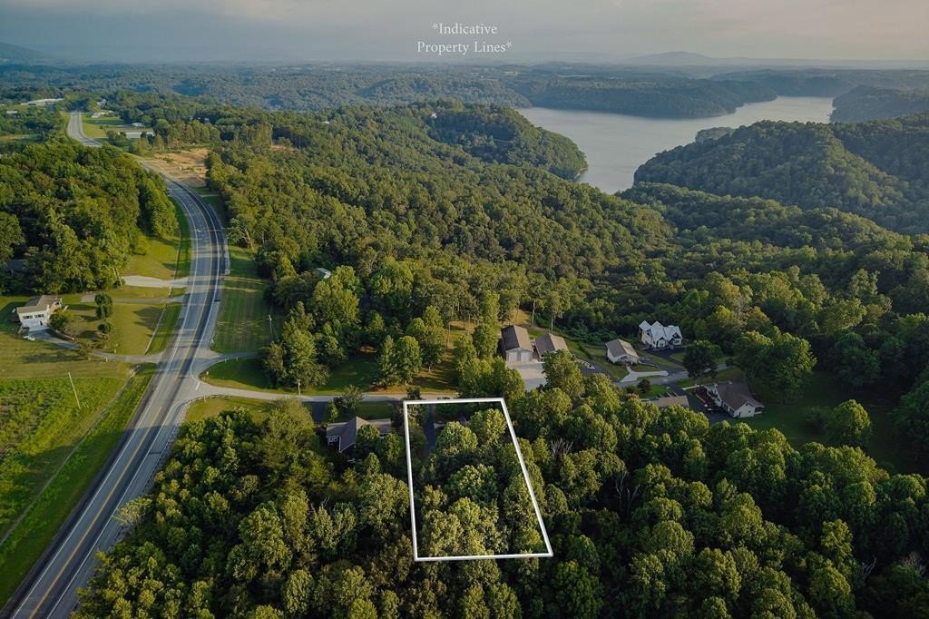 Byrdstown, Tennessee, 38549, United States, 4 Bedrooms Bedrooms, ,3.5 BathroomsBathrooms,Residential,Forsale,1953801