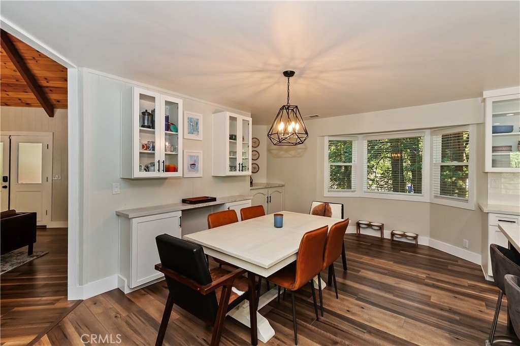 Lake Arrowhead, California, 92352, United States, 3 Bedrooms Bedrooms, ,2.5 BathroomsBathrooms,Residential,Forsale,1953307