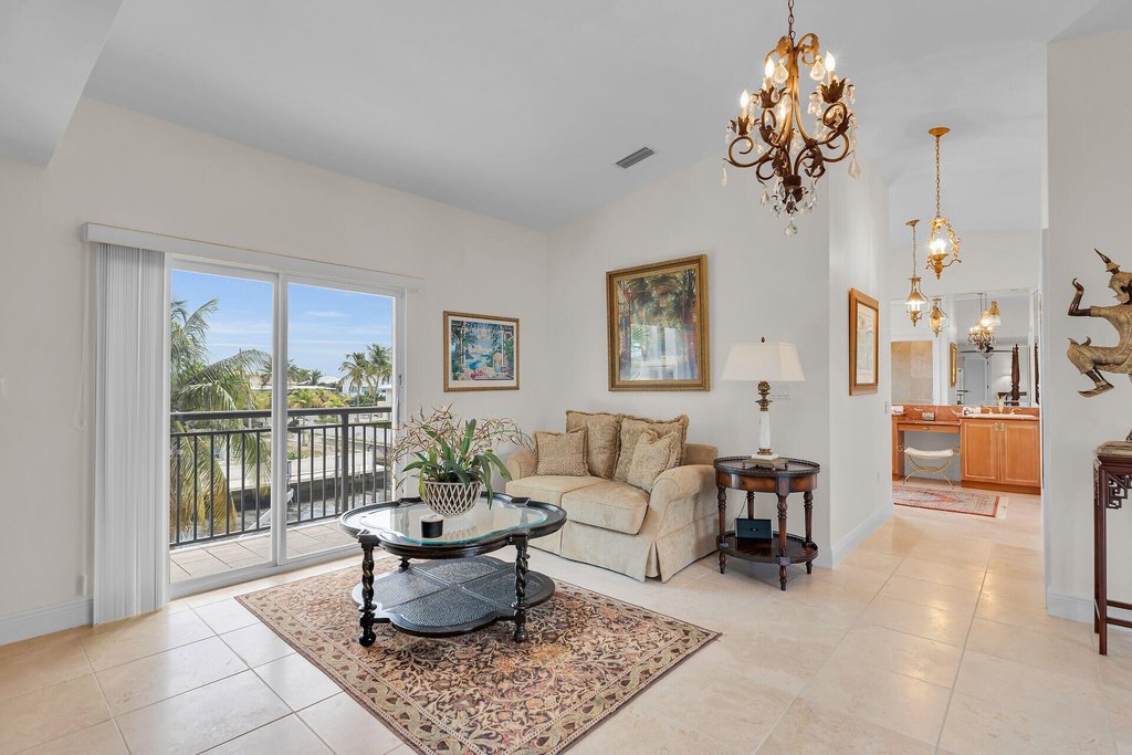 Key Largo, Florida, 33037, United States, 4 Bedrooms Bedrooms, ,3 BathroomsBathrooms,Residential,Forsale,1944354