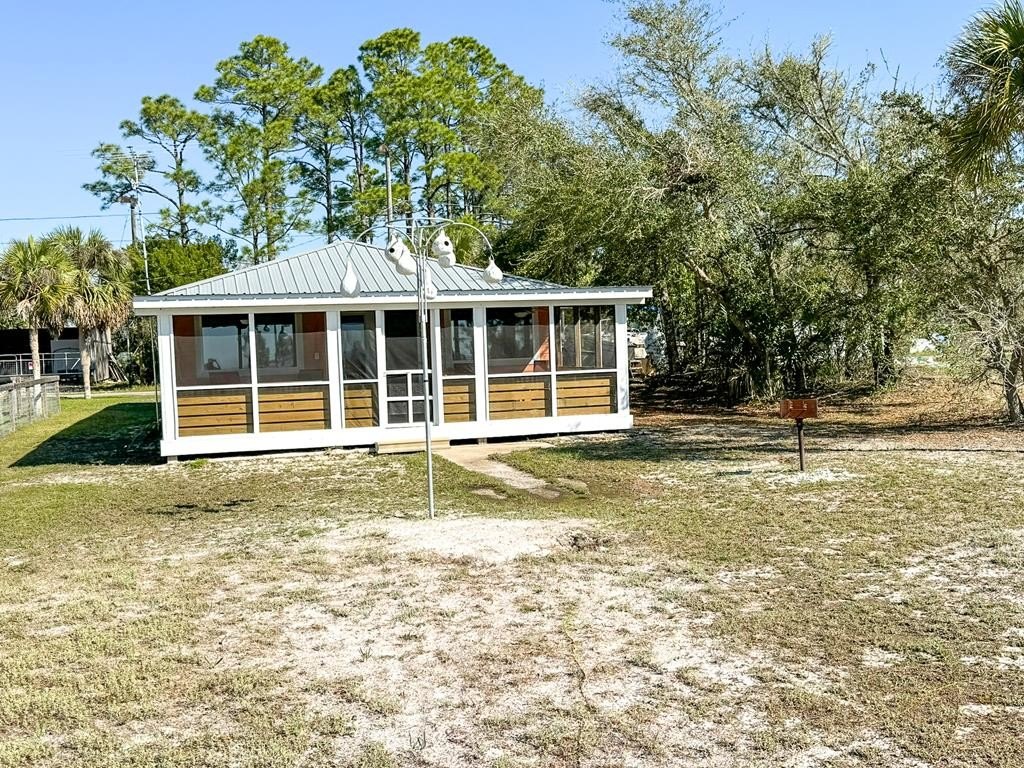 Carrabelle, Florida, 32322, United States, 2 Bedrooms Bedrooms, ,2 BathroomsBathrooms,Residential,Forsale,1968318