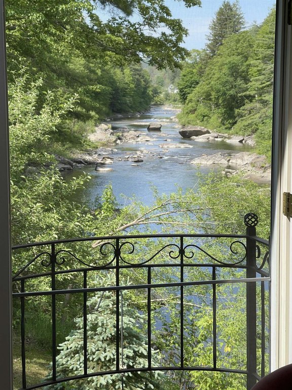 Woodstock, Vermont, 05091, United States, 4 Bedrooms Bedrooms, ,3 BathroomsBathrooms,Residential,Forsale,2004850