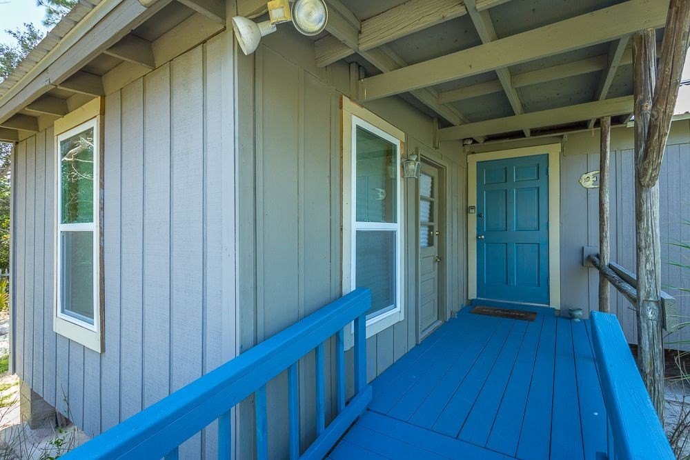 Carrabelle, Florida, 32322, United States, 4 Bedrooms Bedrooms, ,2 BathroomsBathrooms,Residential,Forsale,1926818