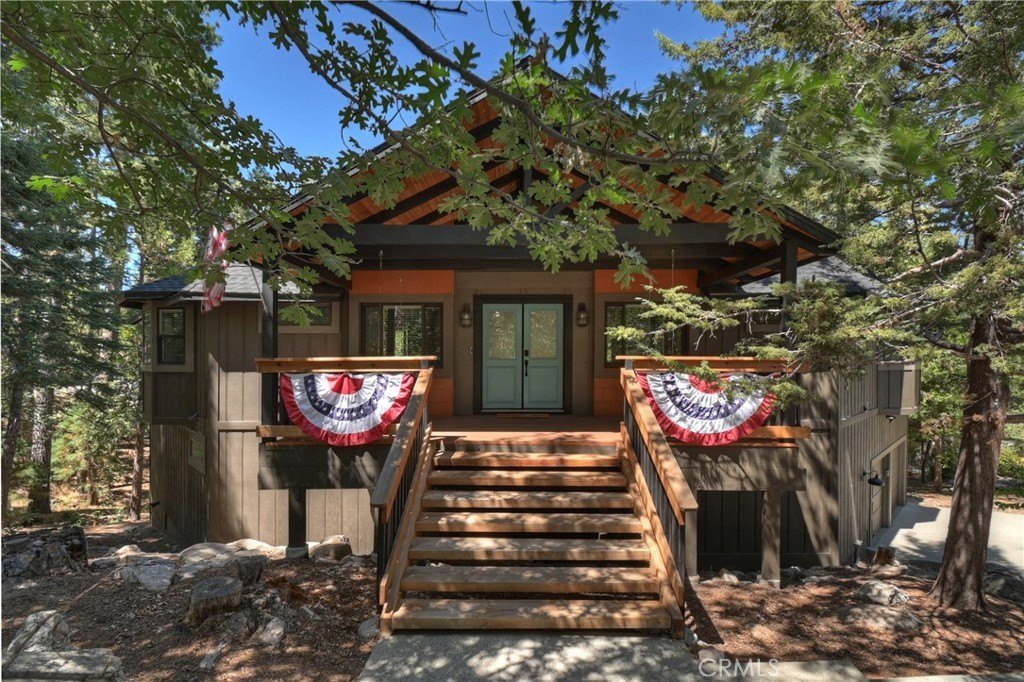 Lake Arrowhead, California, 92352, United States, 3 Bedrooms Bedrooms, ,2.5 BathroomsBathrooms,Residential,Forsale,1953307