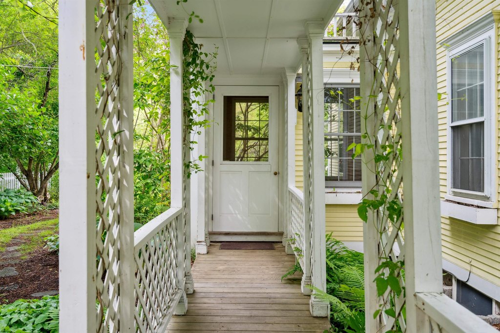 Woodstock, Vermont, 05091, United States, 4 Bedrooms Bedrooms, ,3 BathroomsBathrooms,Residential,Forsale,2004850