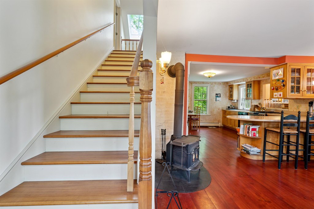 Woodstock, Vermont, 05091, United States, 4 Bedrooms Bedrooms, ,3 BathroomsBathrooms,Residential,Forsale,2004850