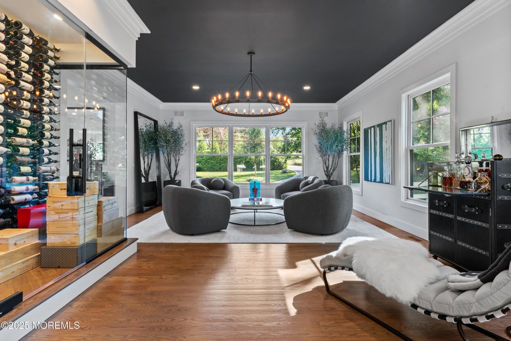 Rumson, New Jersey, 07760, United States, 6 Bedrooms Bedrooms, ,8.5 BathroomsBathrooms,Residential,Forsale,1936806