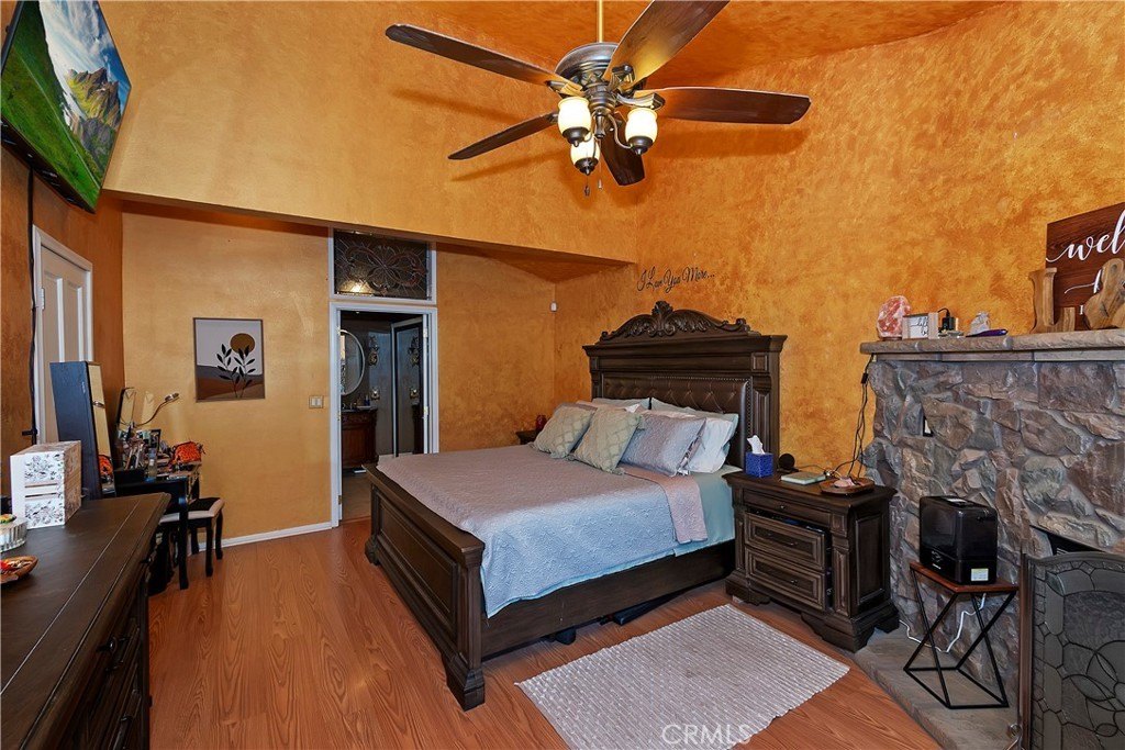 Crestline, California, 92325, United States, 5 Bedrooms Bedrooms, ,4.5 BathroomsBathrooms,Residential,Forsale,1934029