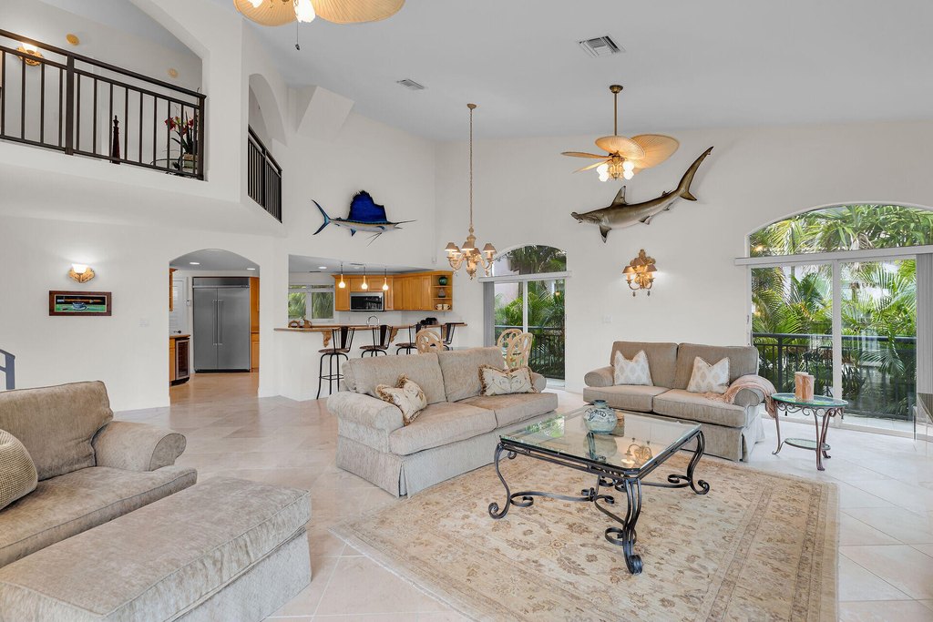 Key Largo, Florida, 33037, United States, 4 Bedrooms Bedrooms, ,3 BathroomsBathrooms,Residential,Forsale,1944354