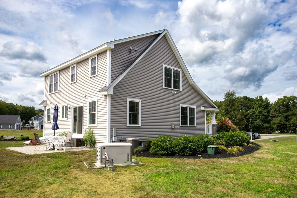 North Hampton, New Hampshire, 03862, United States, 3 Bedrooms Bedrooms, ,2.5 BathroomsBathrooms,Residential,Forsale,1952899