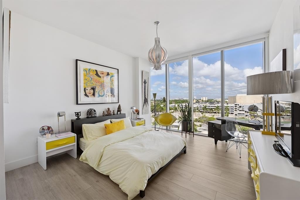 Fort Lauderdale, Florida, 33304, United States, 3 Bedrooms Bedrooms, ,3.5 BathroomsBathrooms,Residential,Forsale,1951902