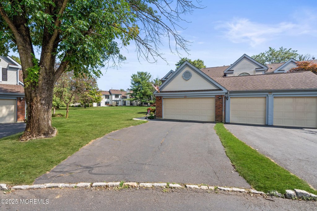 Ocean Twp, New Jersey, 07712, United States, 2 Bedrooms Bedrooms, ,2.5 BathroomsBathrooms,Residential,Forsale,1936822