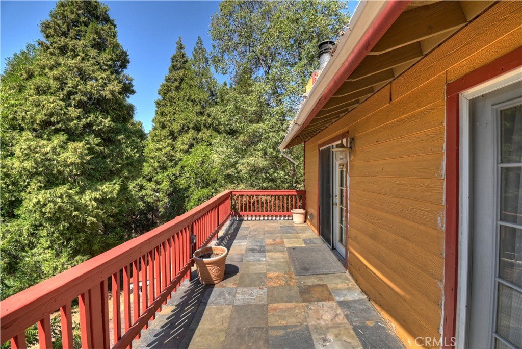 Crestline, California, 92325, United States, 5 Bedrooms Bedrooms, ,4.5 BathroomsBathrooms,Residential,Forsale,1934029