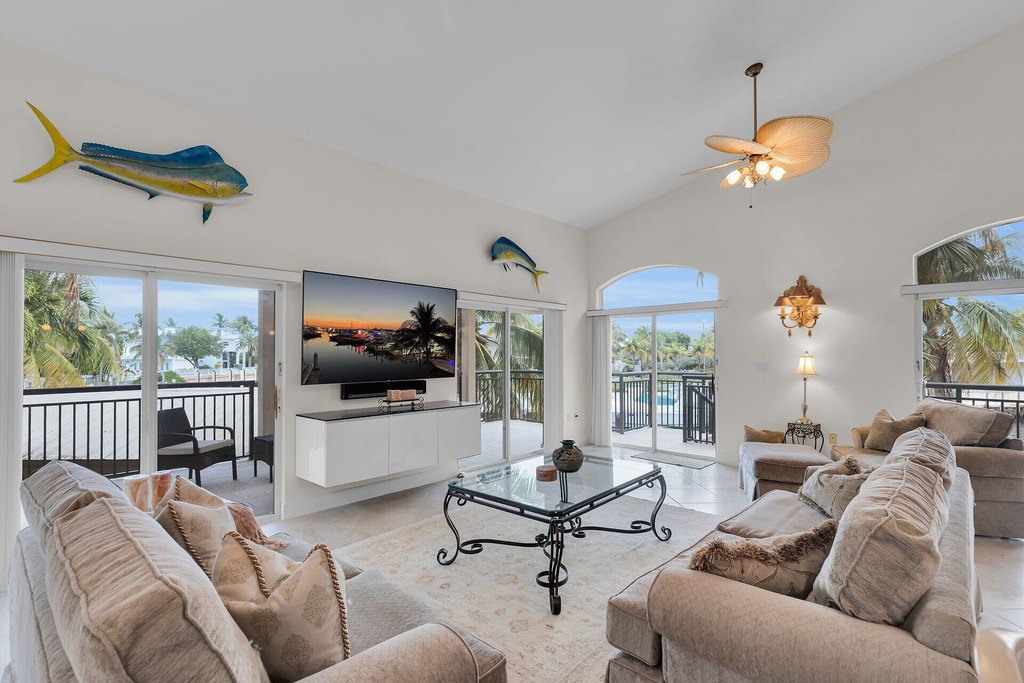 Key Largo, Florida, 33037, United States, 4 Bedrooms Bedrooms, ,3 BathroomsBathrooms,Residential,Forsale,1944354
