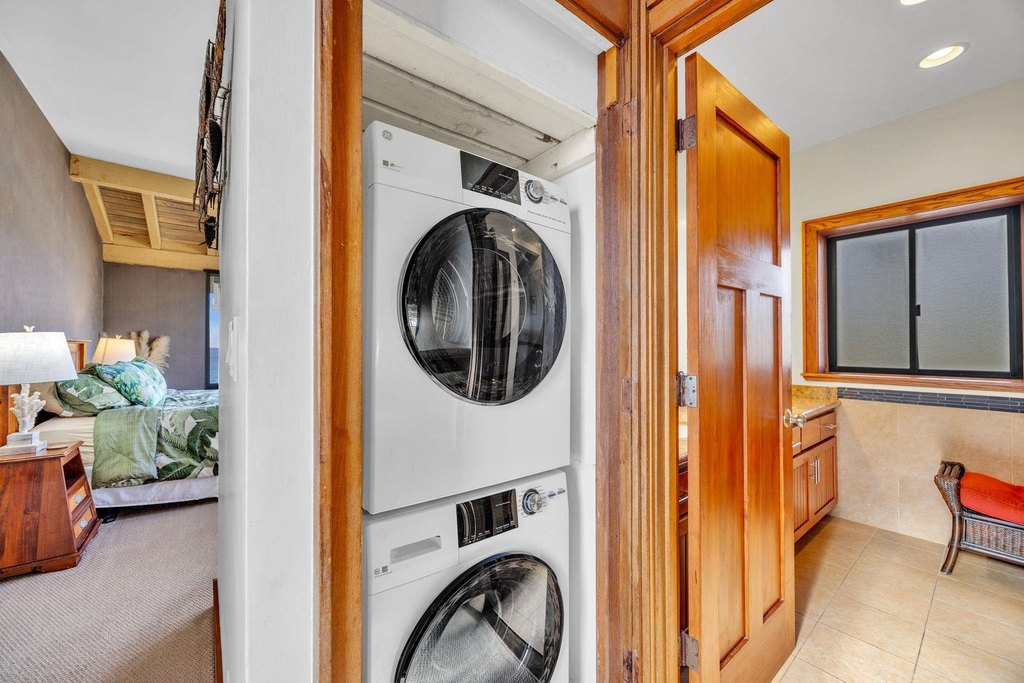 Lahaina, Hawaii, 96761, United States, 1 Bedroom Bedrooms, ,1.5 BathroomsBathrooms,Residential,Forsale,1990123