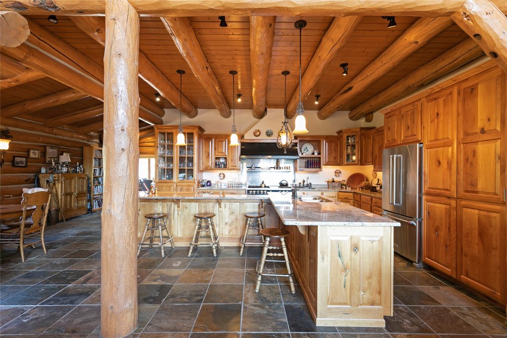 Philipsburg, Montana, 59858, United States, 3 Bedrooms Bedrooms, ,3.5 BathroomsBathrooms,Residential,Forsale,1986967