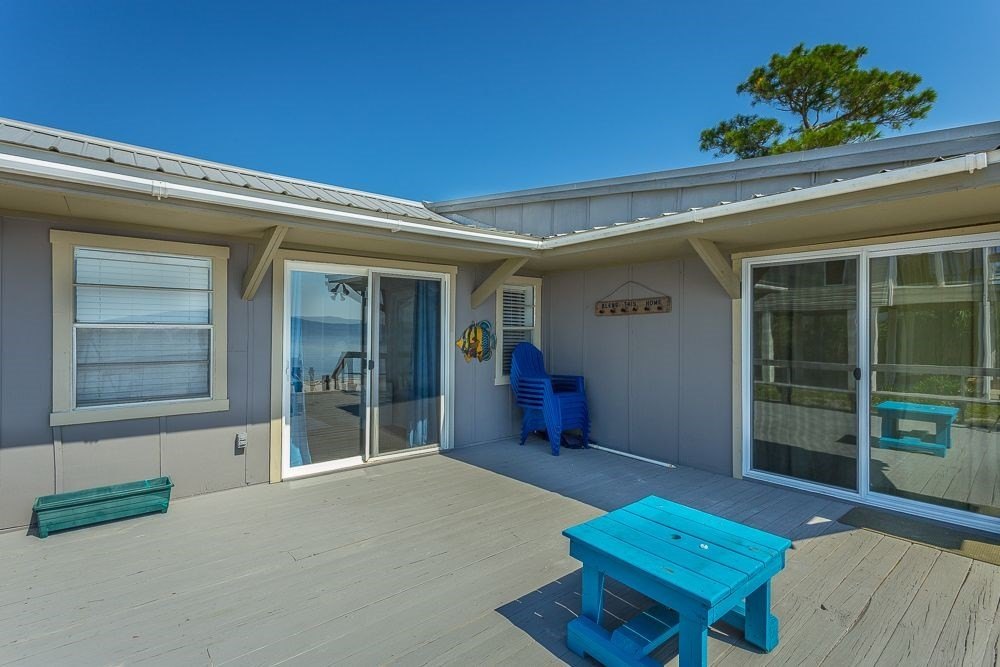 Carrabelle, Florida, 32322, United States, 4 Bedrooms Bedrooms, ,2 BathroomsBathrooms,Residential,Forsale,1926818