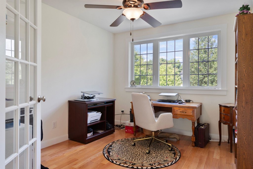 North Hampton, New Hampshire, 03862, United States, 3 Bedrooms Bedrooms, ,2.5 BathroomsBathrooms,Residential,Forsale,1952899