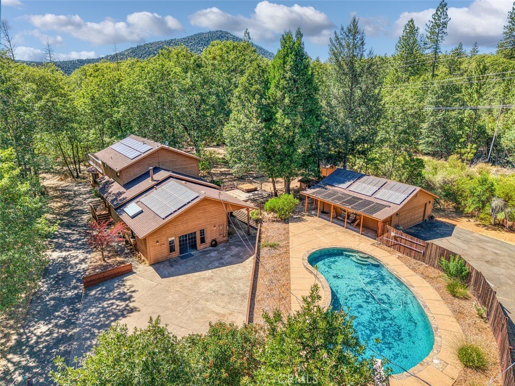 Kelseyville, California, 95451, United States, 3 Bedrooms Bedrooms, ,4 BathroomsBathrooms,Residential,Forsale,1953141