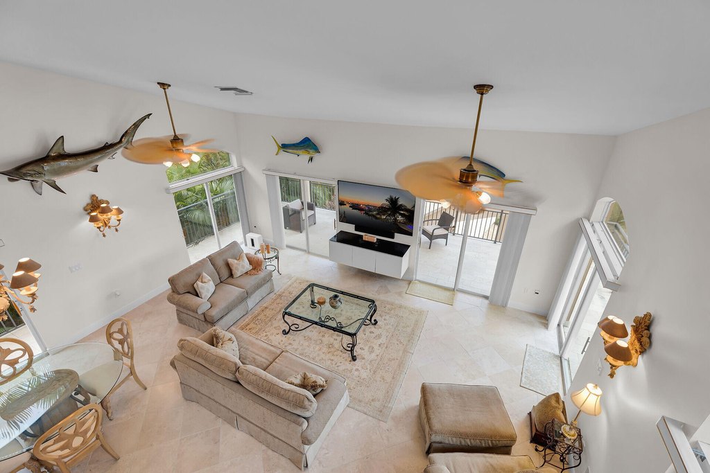 Key Largo, Florida, 33037, United States, 4 Bedrooms Bedrooms, ,3 BathroomsBathrooms,Residential,Forsale,1944354