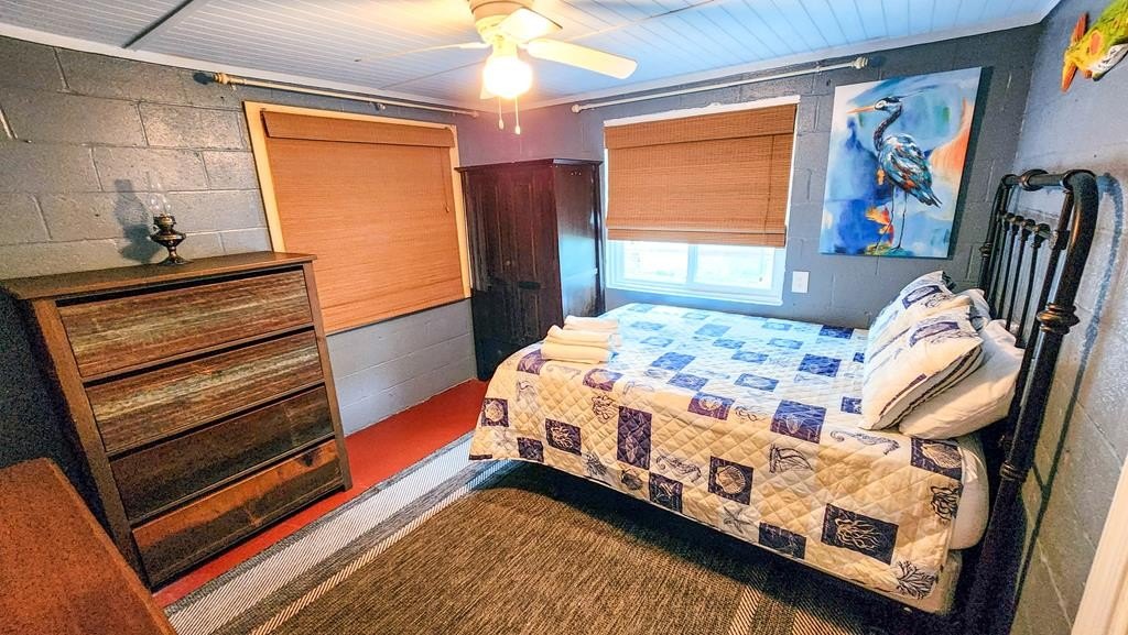 Carrabelle, Florida, 32322, United States, 2 Bedrooms Bedrooms, ,2 BathroomsBathrooms,Residential,Forsale,1968318